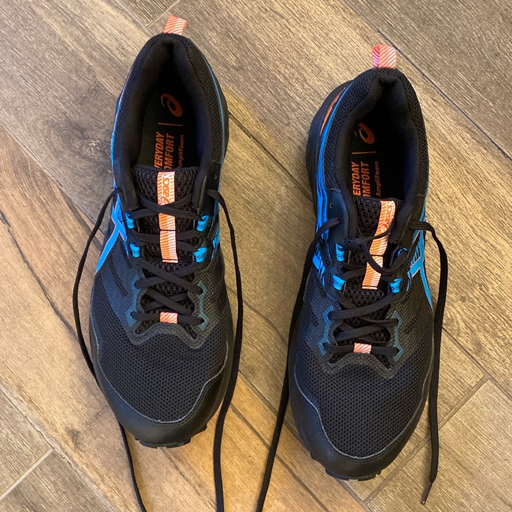 ASICS Trail Scout 2 Men’s Size 12 trail runners.